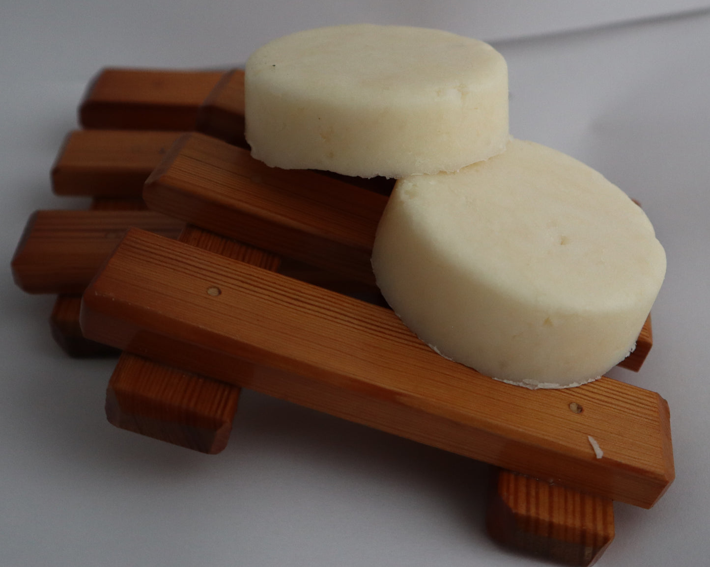 POSY rosemary and orange shampoo bar